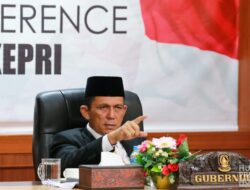 Gubernur Ansar Pimpin Rapat Bahas Penanganan Karantina PMI di Batam