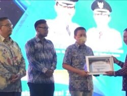 PLN Batam Raih Peringkat Pertama PPJU Taat Pajak 2022