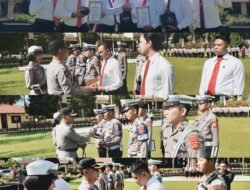 11 Personil Polres Pagaralam Terima Penghargaan Dari Kapolres