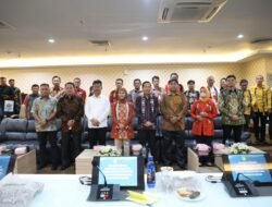 Muhammad Rudi Menjamu Bupati Nunukan