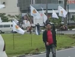 Meriahkan Minang Fest 2023, Ribuan Atribut dipasang
