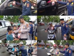 Polsek Pagaralam Selatan Bagi-Bagi Takjil Gratis