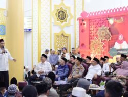 Bupati Kasmarni Bersama Ribuan Masyarakat Peringati Nuzulul Quran di Masjid Arafah Duri