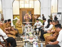 Pembangunan Makam Tua di Pangkalan Batang Selesai, Bupati Kasmarni Sarankan jadi Aset Desa