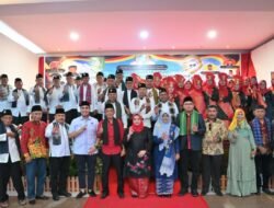 Hadiri Pelantikan KBSP-AM, Bupati Kasmarni Ucapkan Selamat