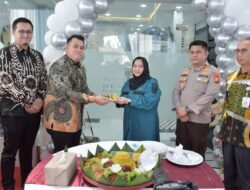 Bupati Kasmarni Resmikan Benings Clinic Duri