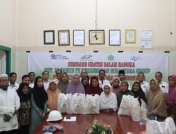 Sambut HUT Ke 28, PKS Tinjowan PTPN IV Unit Regional II Berbagi Dengan Kaum Dhuafa