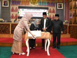Bupati Bersama Pimpinan DPRD Bengkalis Teken Nota Kesepakatan Perubahan KUA PPAS 2024