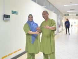 Paslon Kasmarni – Bagus Santoso Lakukan Medical Check Up di RSUD Arifin Achmad