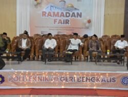 Bupati Kasmarni Beri Apreasiasi Kegiatan Ramadhan Fair BEM Politeknik Negeri Bengkalis