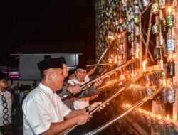 Lestarikan Khazanah 27 Likur, Bupati Bengkalis Resmikan Festival Lampu Colok 2025