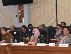 Bupati Kasmarni Ikuti Rakor Perencanaan Pembangunan Se-Riau