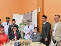 Hadiri Pelantikan Bupati dan Wakil Bupati Siak, Bupati Bengkalis Berikan Ucapan Selamat