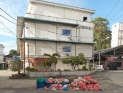 Sampah Menumpuk di Pusat Kota Kundur, Masyarakat Minta Dinas Terkait Kerja