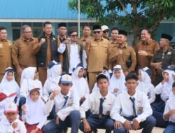 Turun Langsung ke Wilayah 3T, Wabup Karimun Bawa Solusi Nyata untuk Pendidikan dan Konektivitas Warga