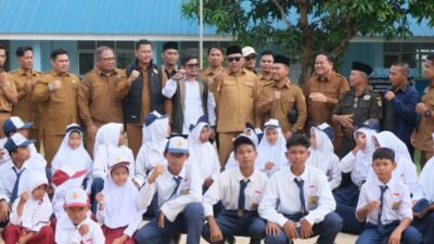Turun Langsung ke Wilayah 3T, Wabup Karimun Bawa Solusi Nyata untuk Pendidikan dan Konektivitas Warga